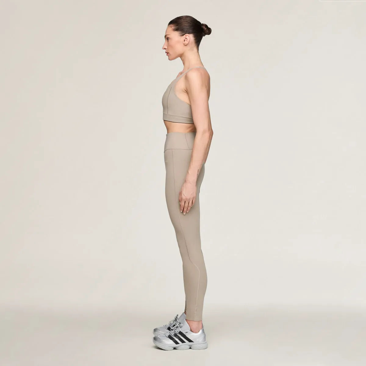 Weightlifting Beige