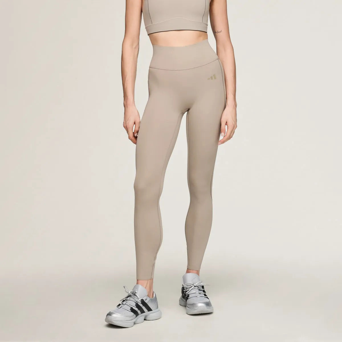 Weightlifting Beige