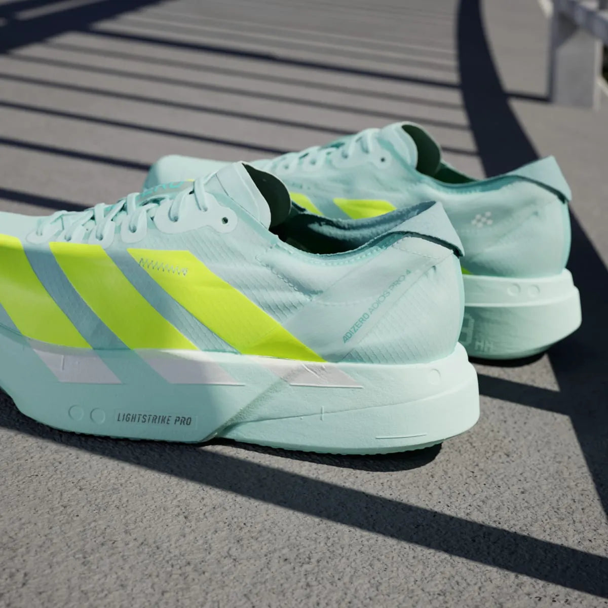 Running Turquoise