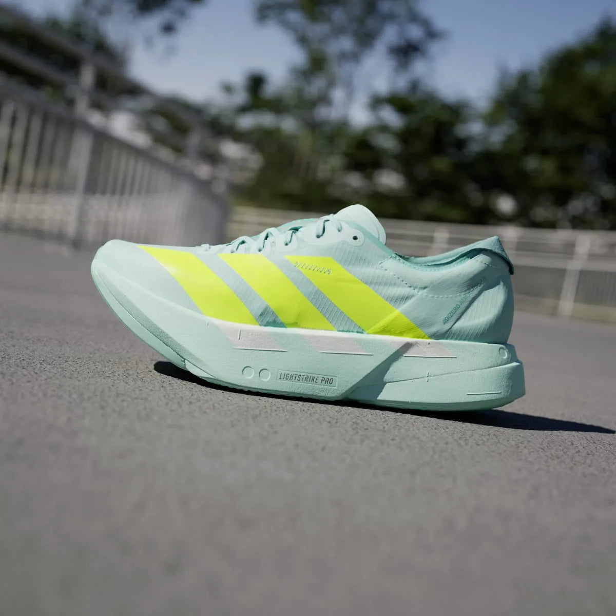 Running Turquoise