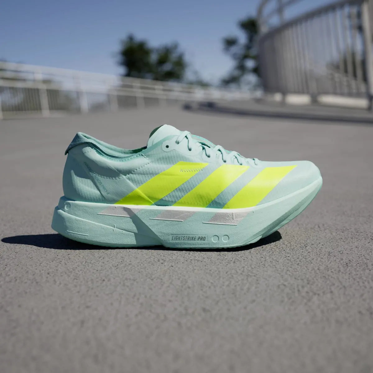 Running Turquoise