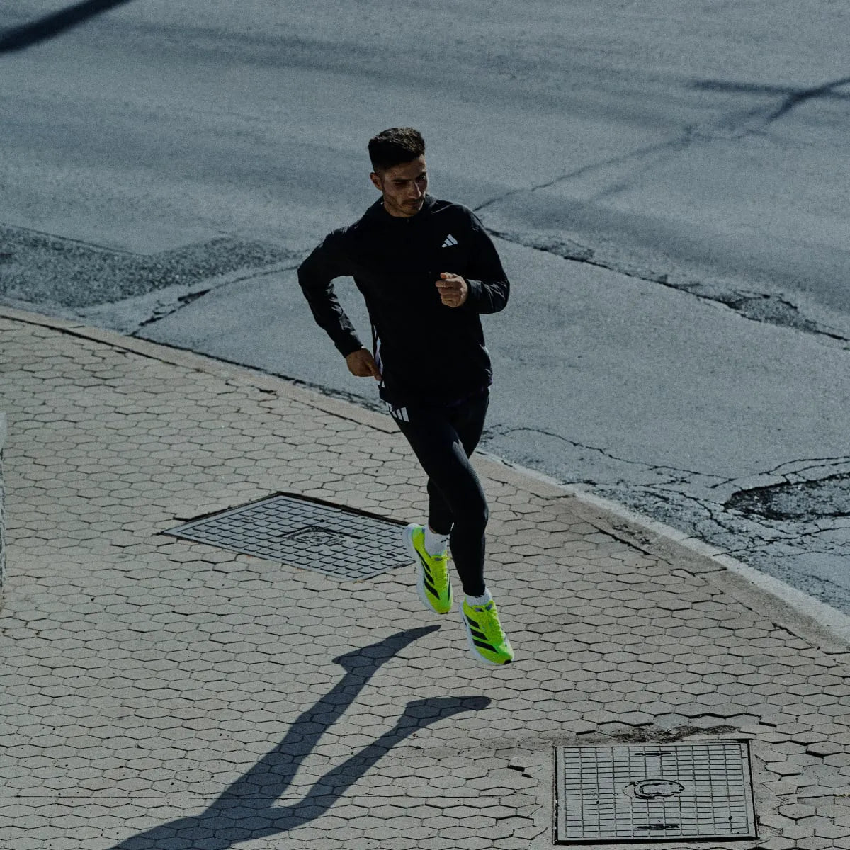 Running Yellow