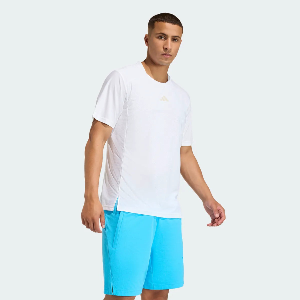 Boxing White