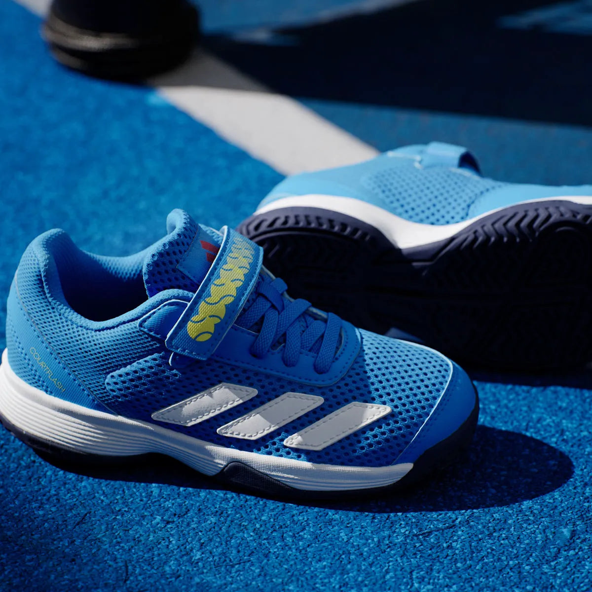 Tennis Blue