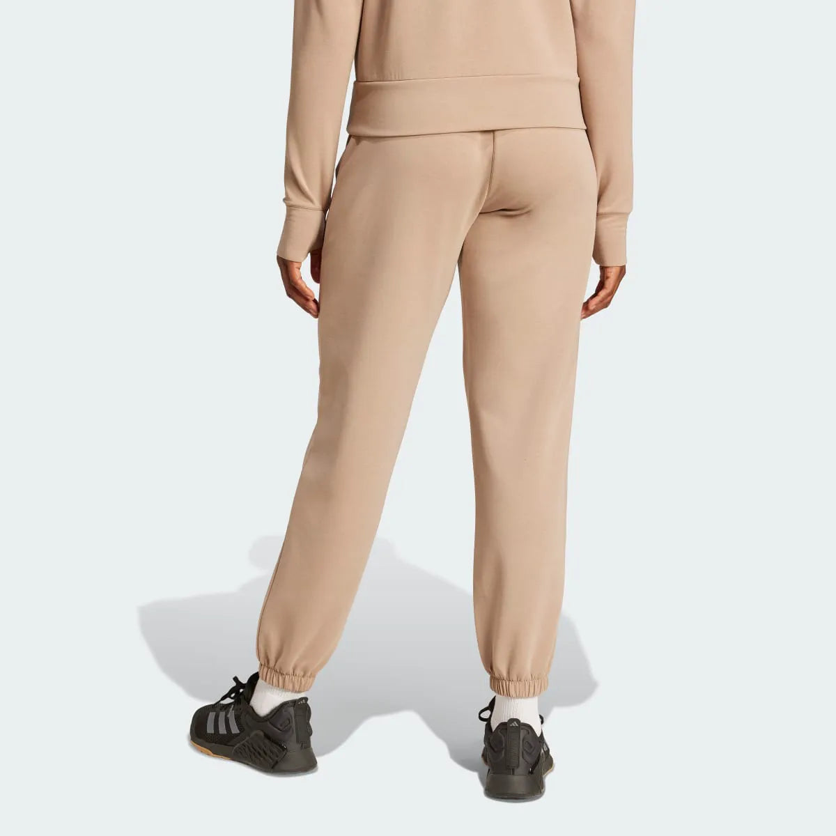 Weightlifting Brown