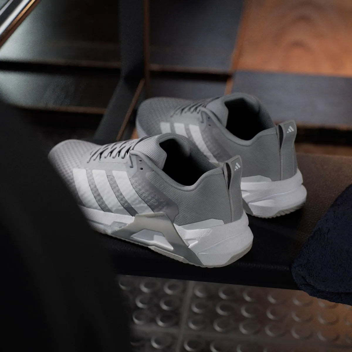 Weightlifting Grey