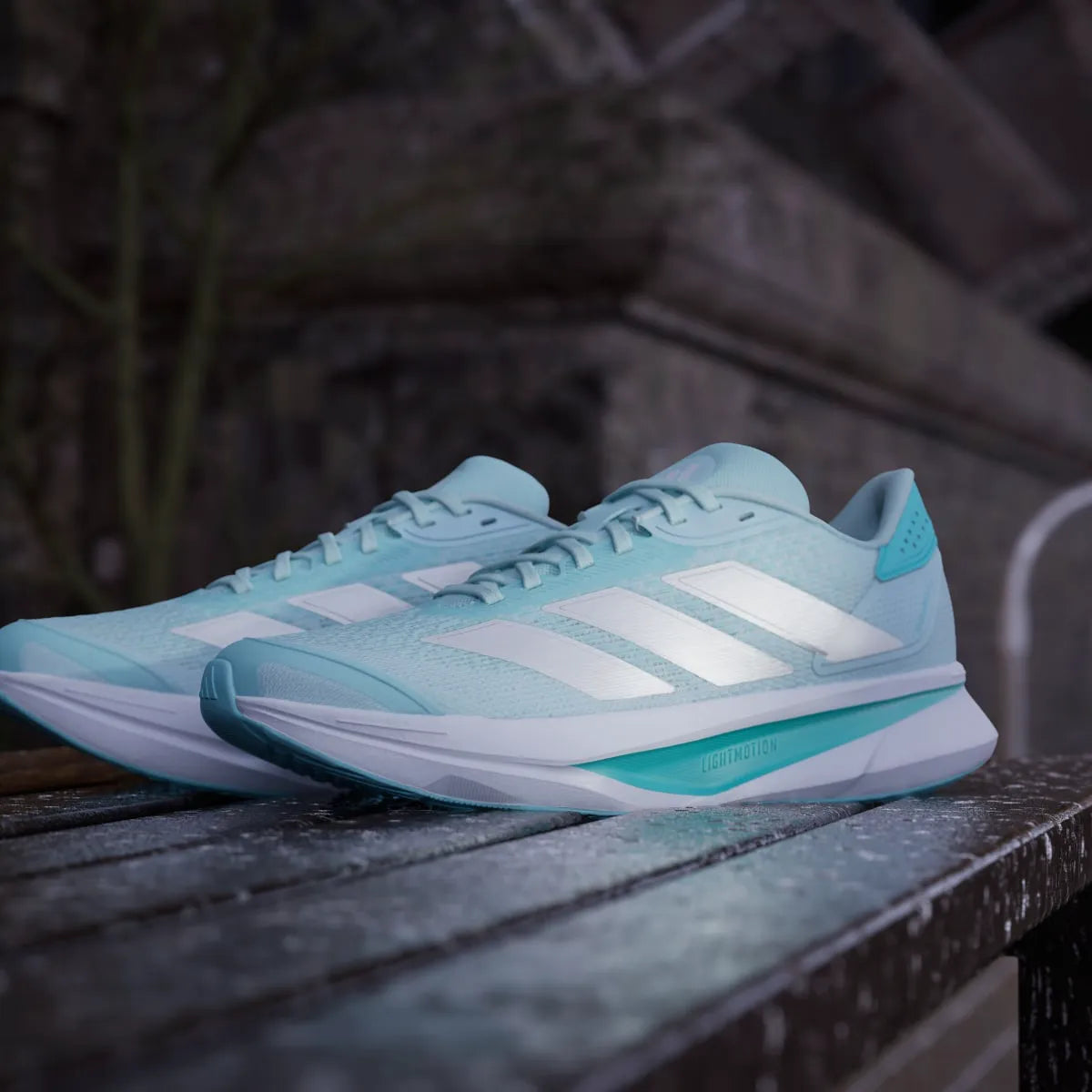 Running Turquoise