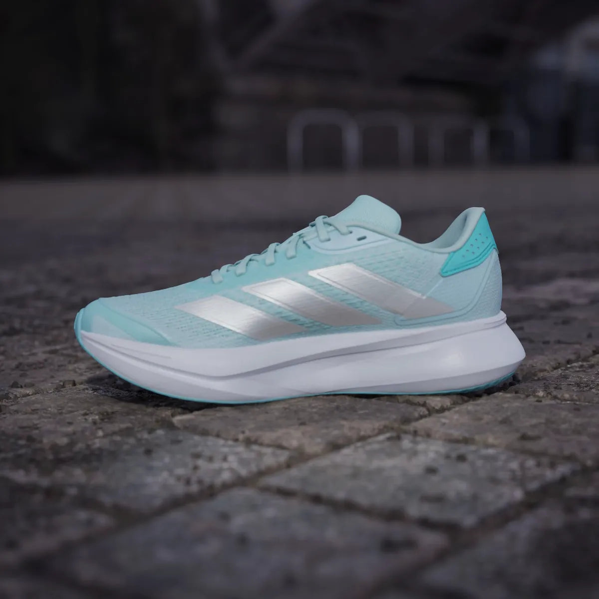 Running Turquoise