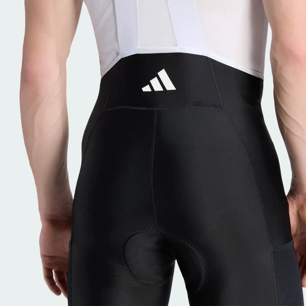 Cycling Black