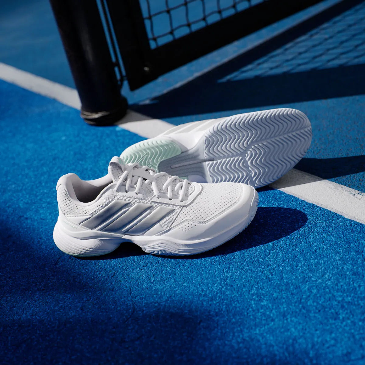 Tennis White
