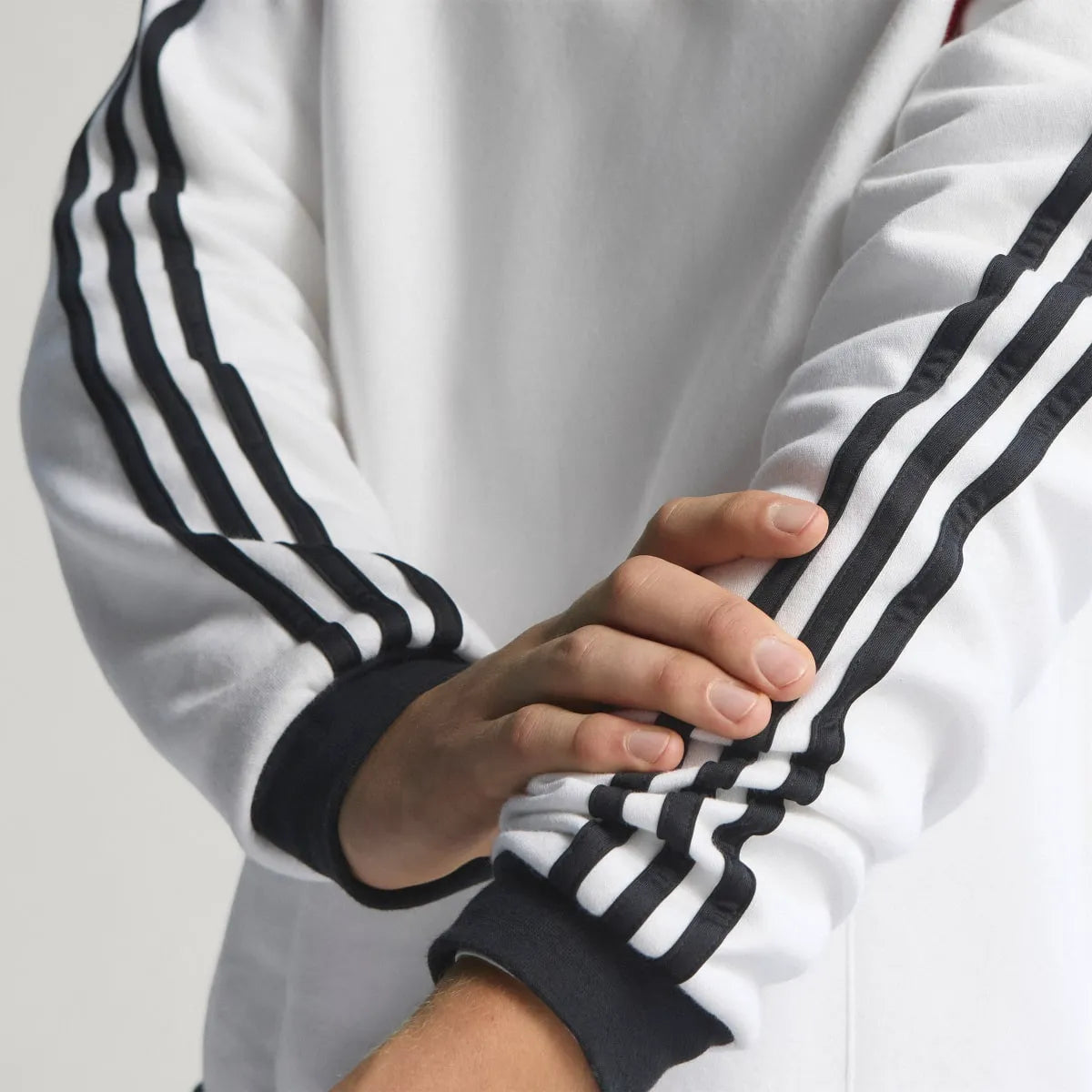 Lifestyle White