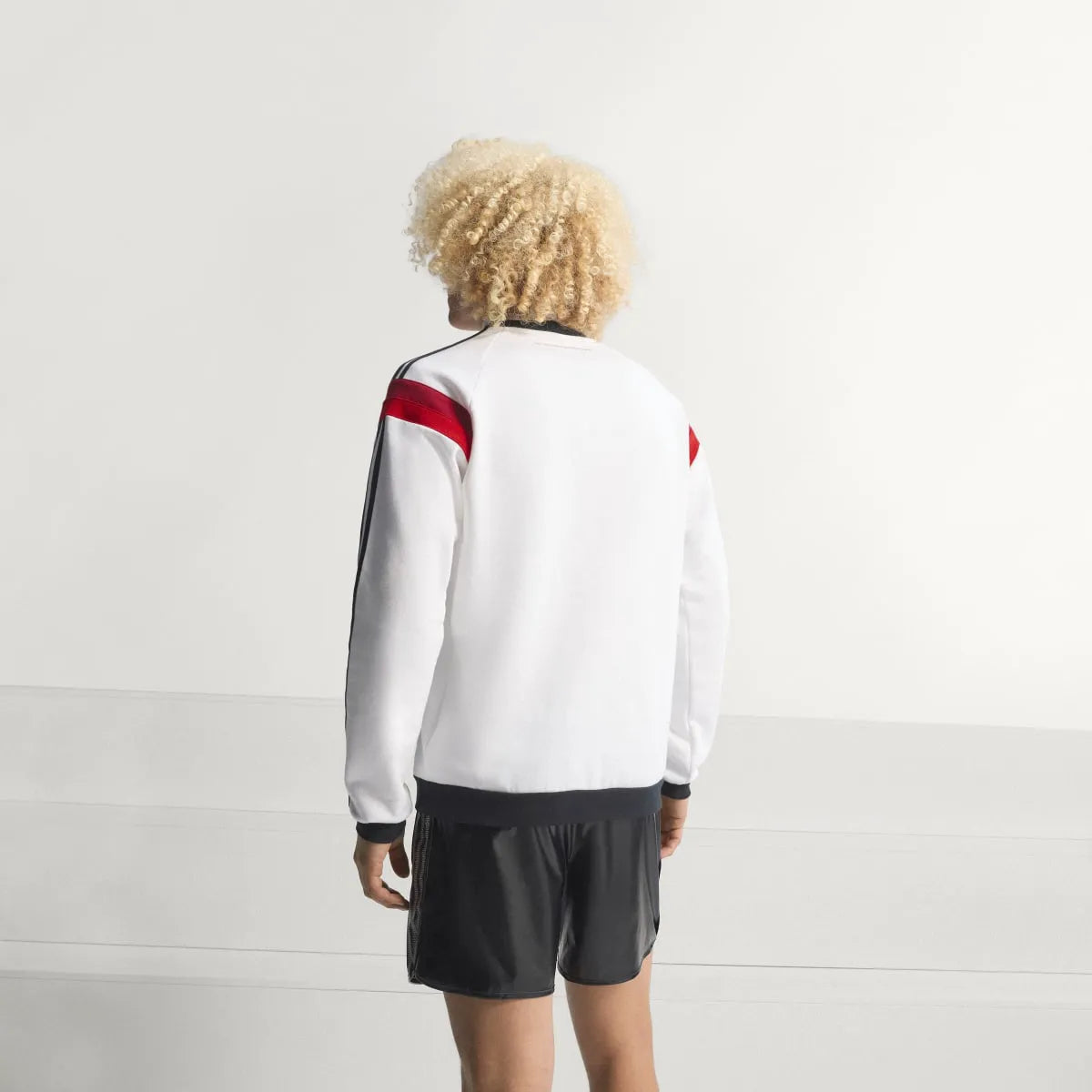 Lifestyle White