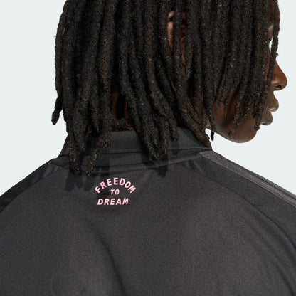 Soccer Black