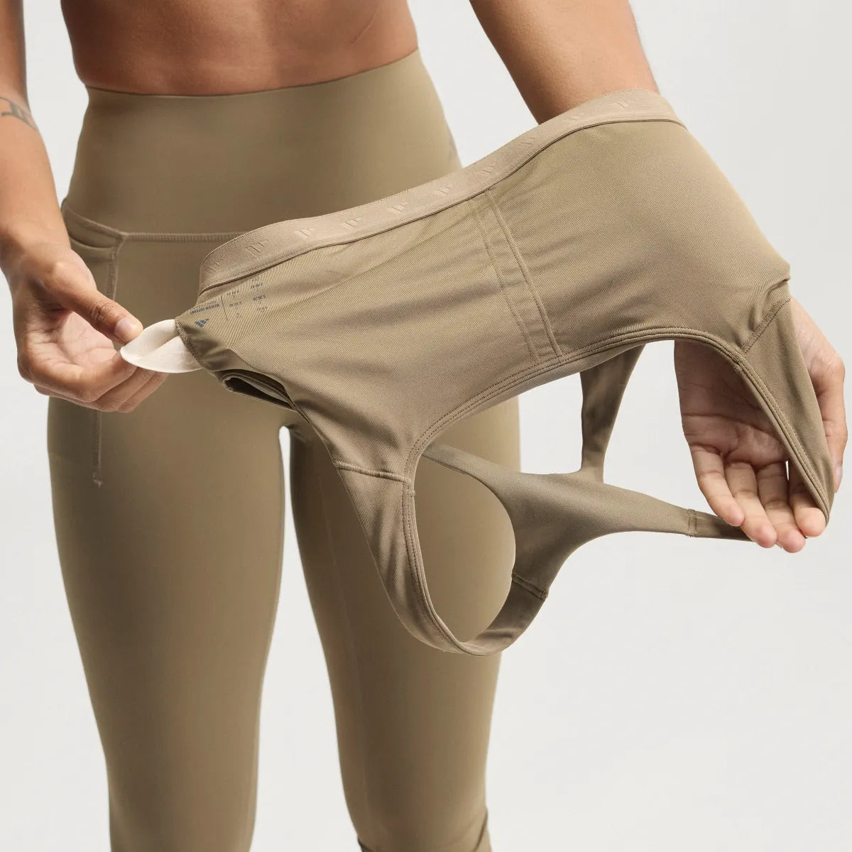 Weightlifting Beige
