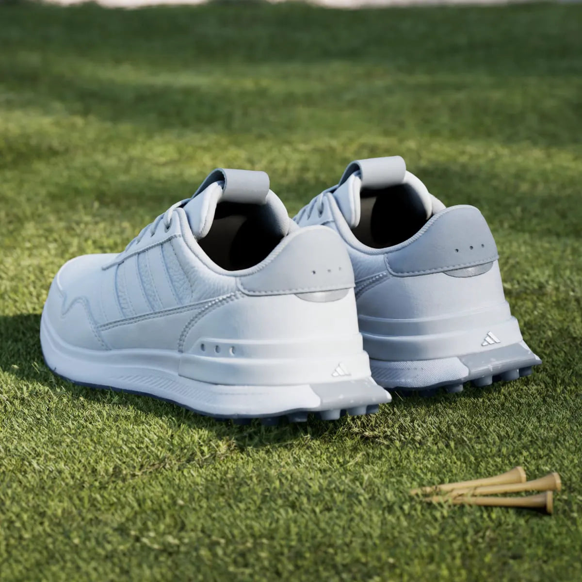 Golf White