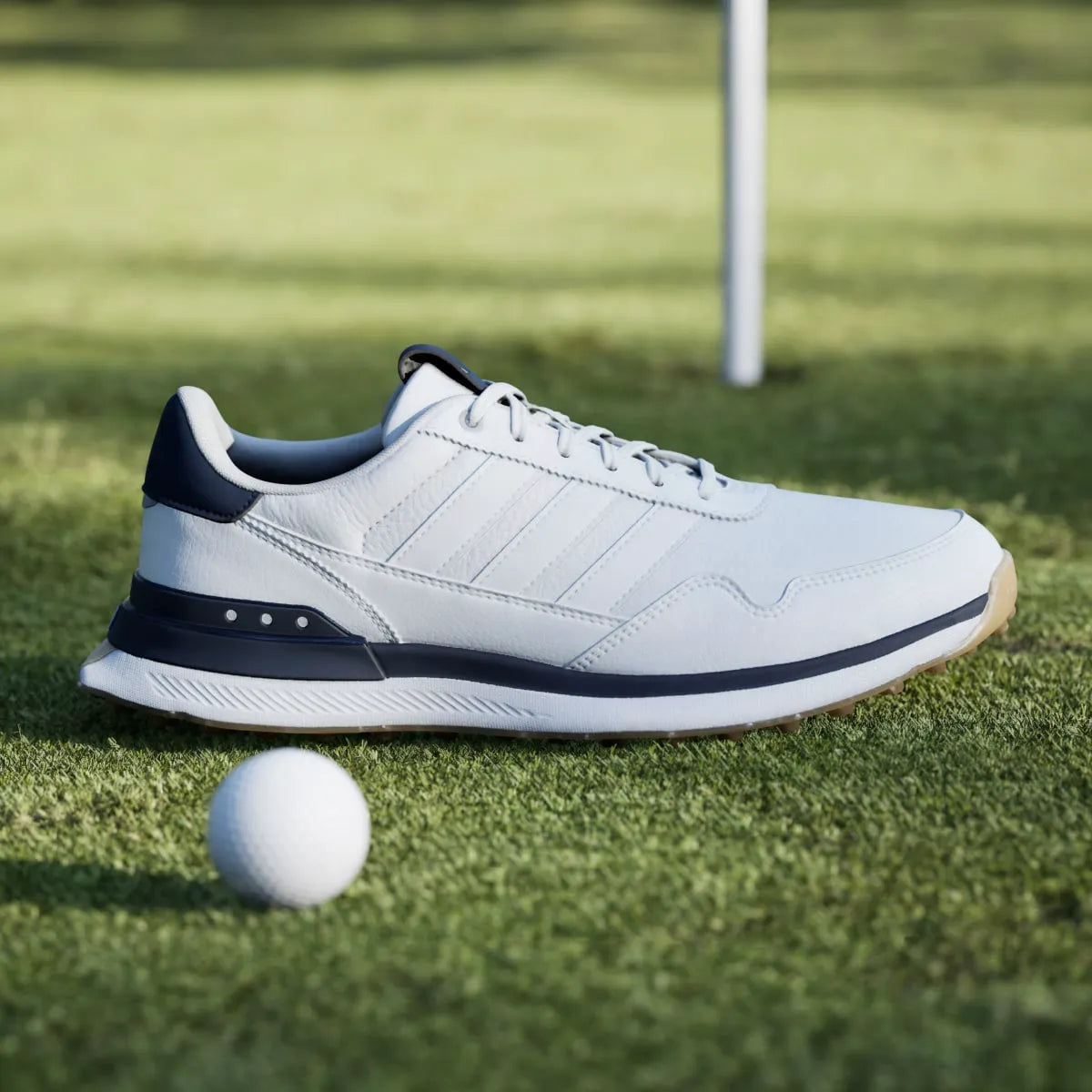Golf White