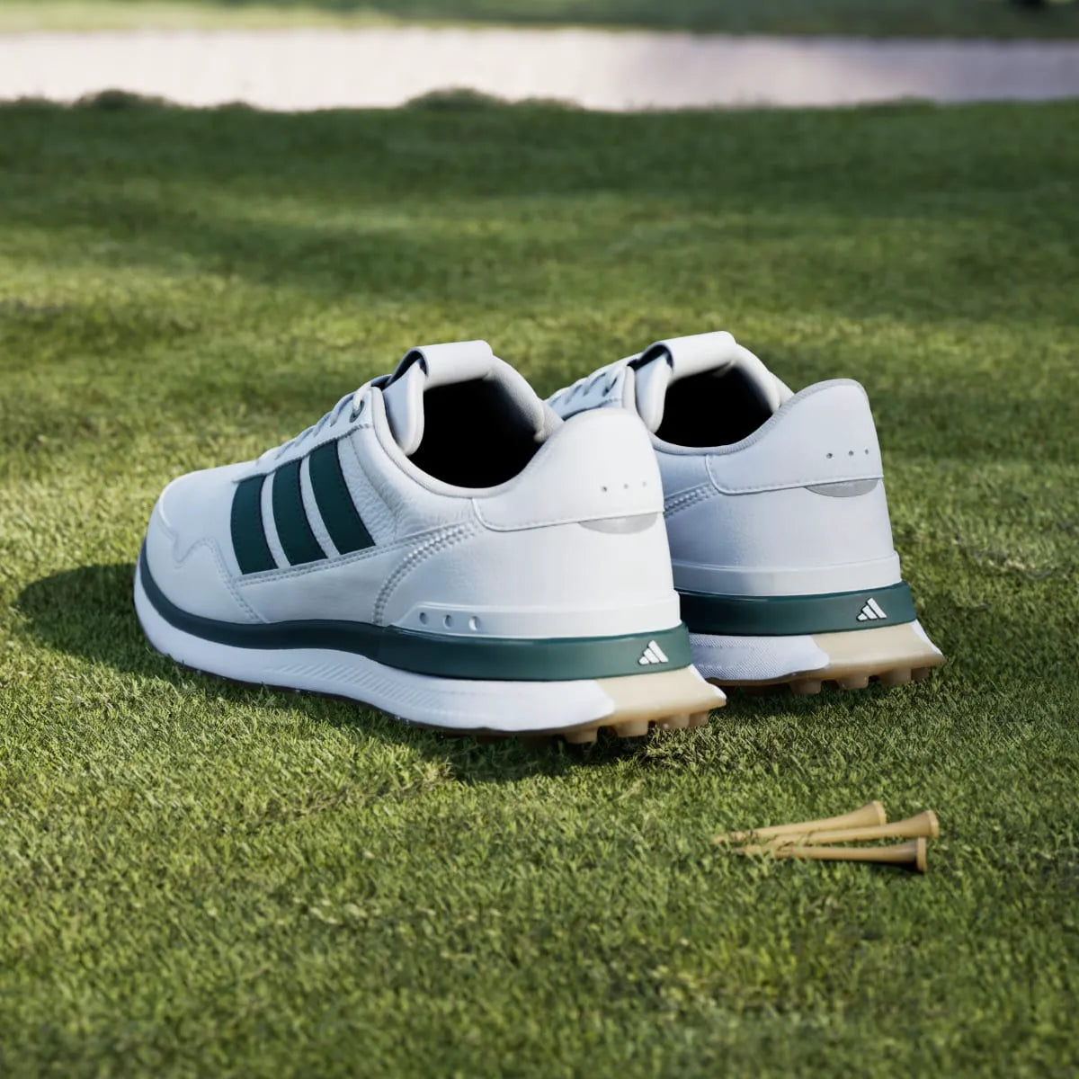 Golf White