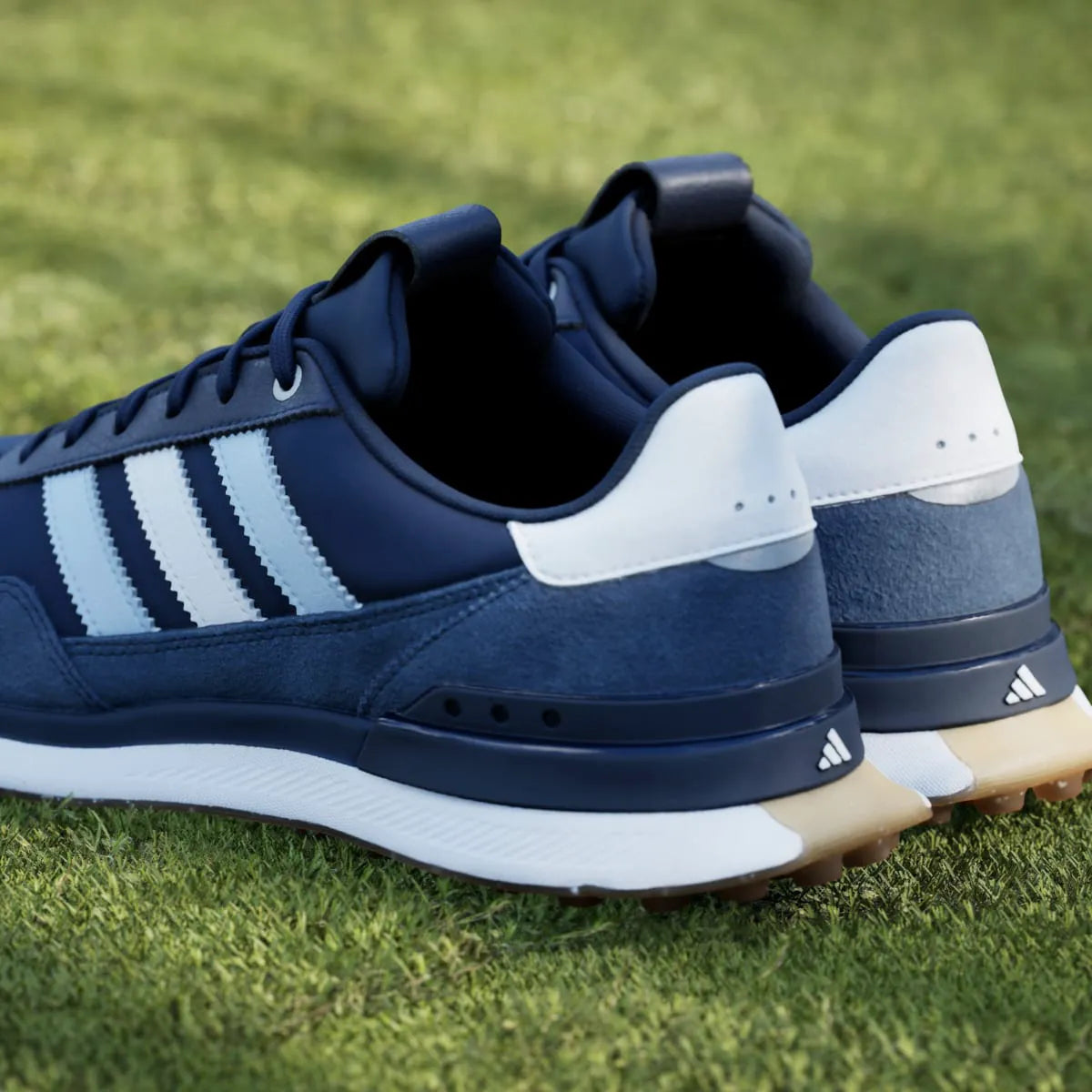 Golf Blue