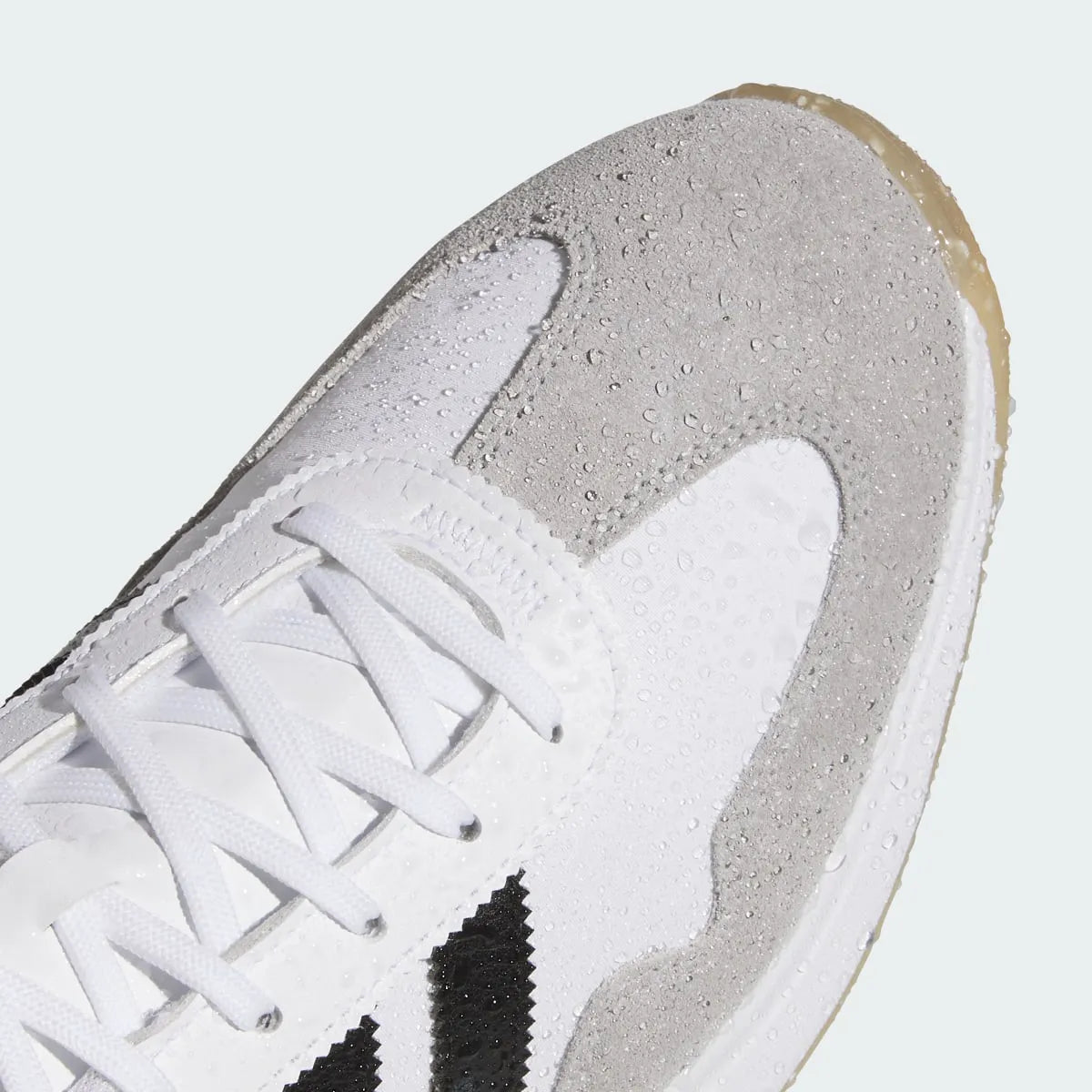 Golf White