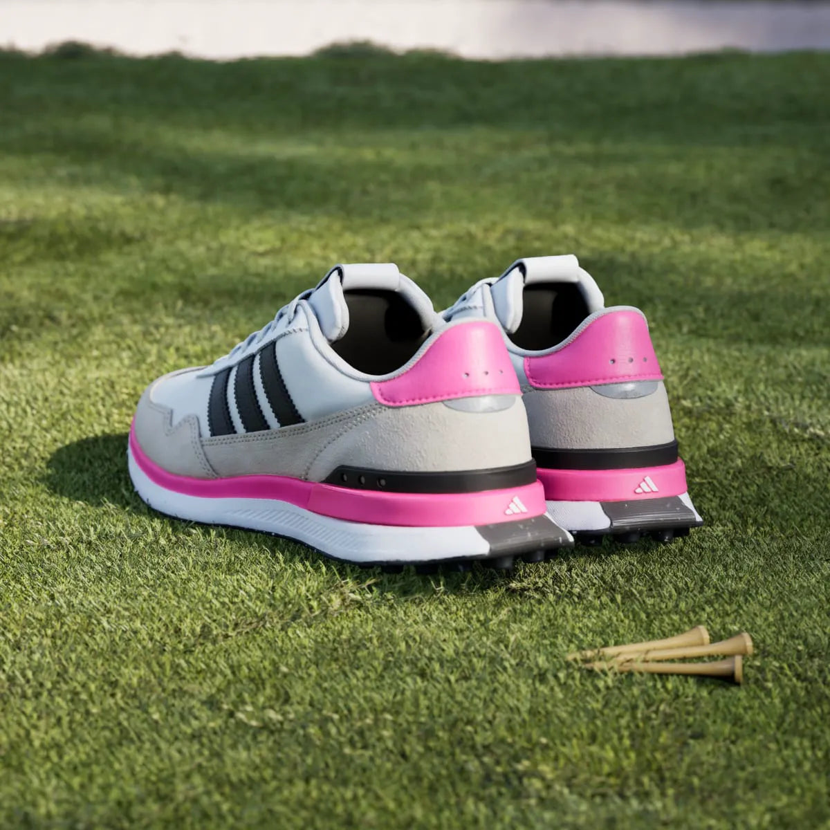 Golf White