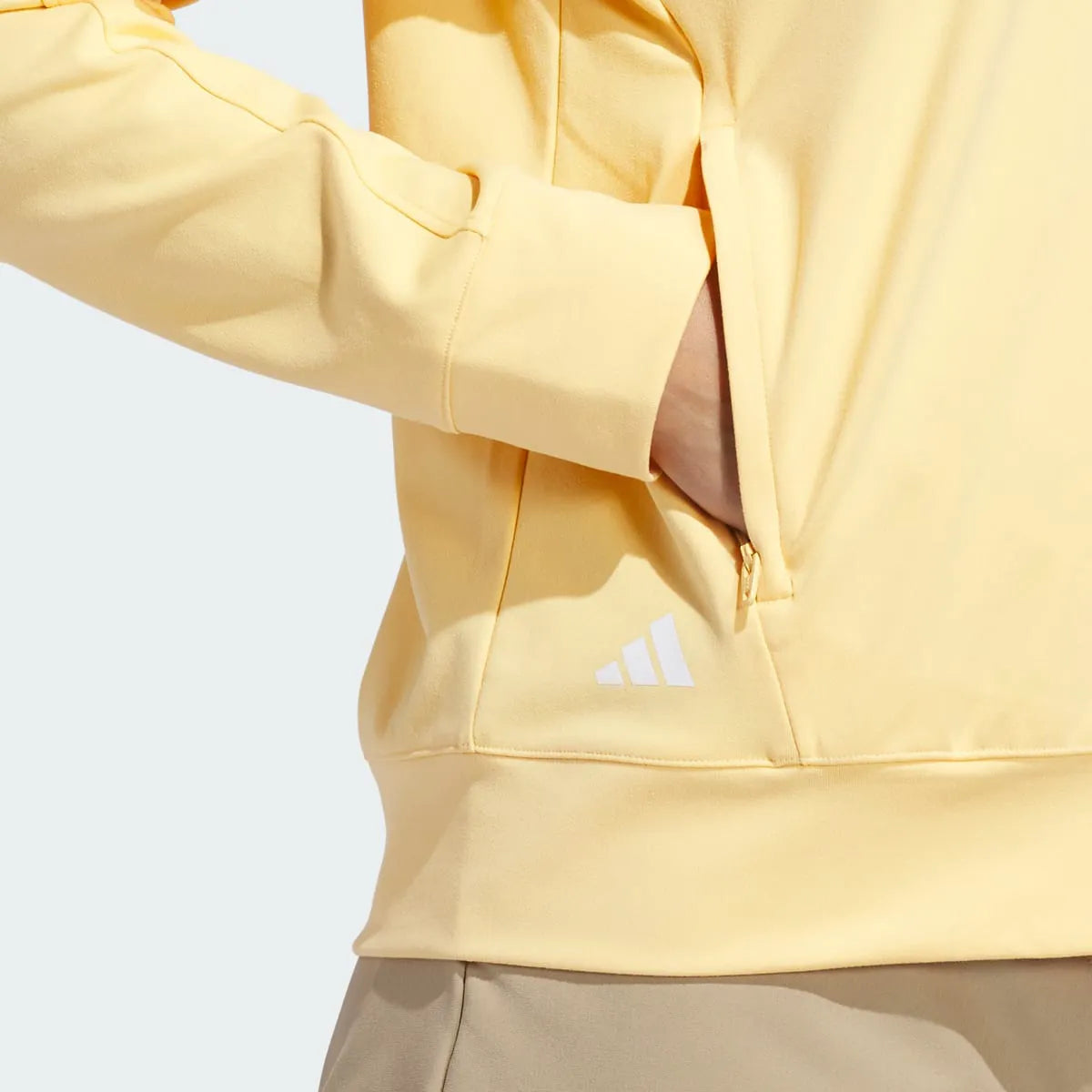 Golf Yellow