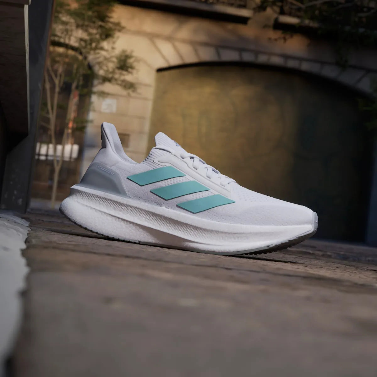 Running White