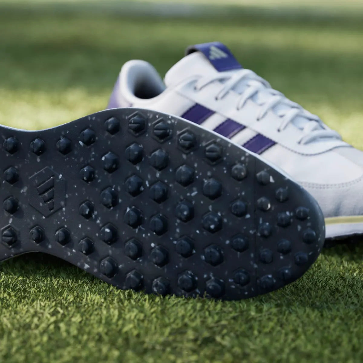 Golf White